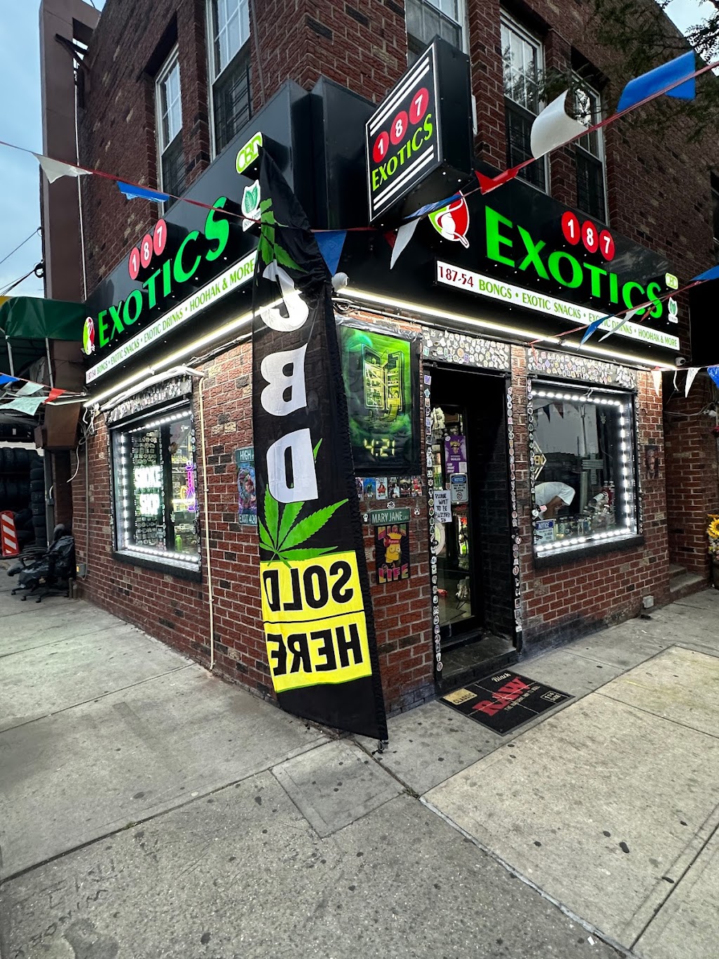 187 Exotics | 18754 Jamaica Ave, Queens, NY 11423 | Phone: (929) 603-8402