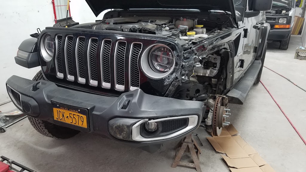 Linden Collision Auto Repair | 164 Montauk Hwy, Lindenhurst, NY 11757 | Phone: (631) 956-1515