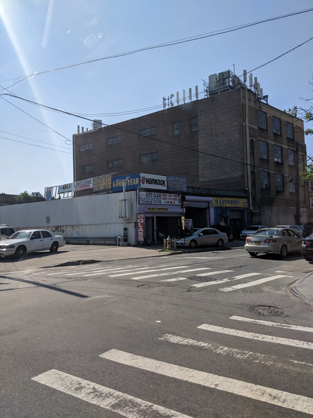 B Auto Body | 97-08 150th St, Queens, NY 11435 | Phone: (718) 523-4170