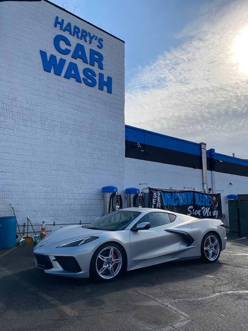 Harry’s Express Car Wash | 1290 Woodfield Rd, Rockville Centre, NY 11570 | Phone: (516) 764-5940