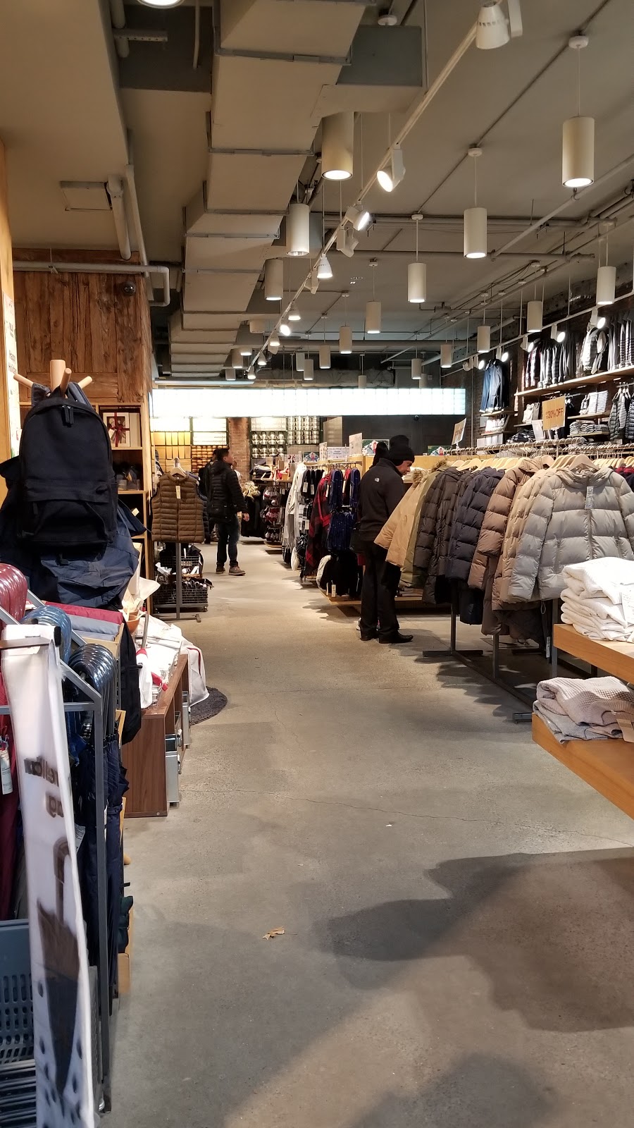 MUJI Cooper Square | 52 Cooper Sq, New York, NY 10003 | Phone: (212) 358-8693