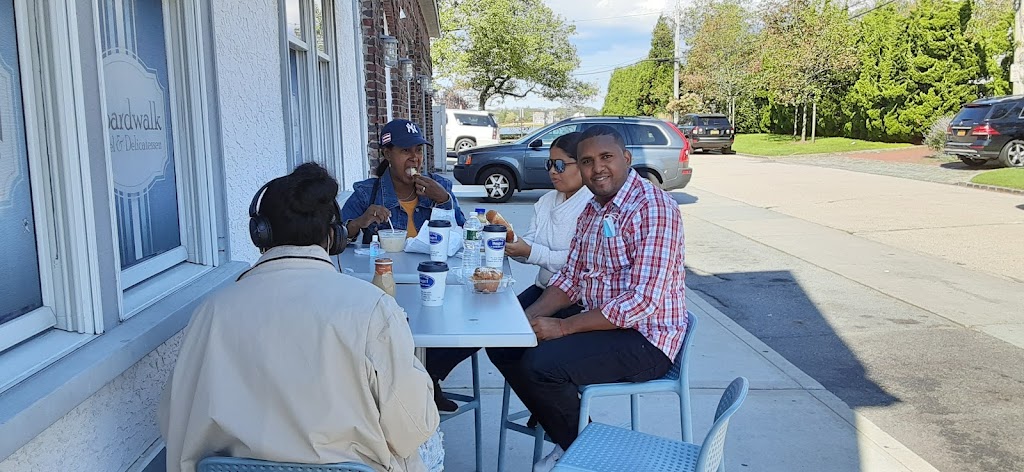 Boardwalk Bagel & Delicatessen | 105 Putnam Blvd, Atlantic Beach, NY 11509 | Phone: (516) 239-3900