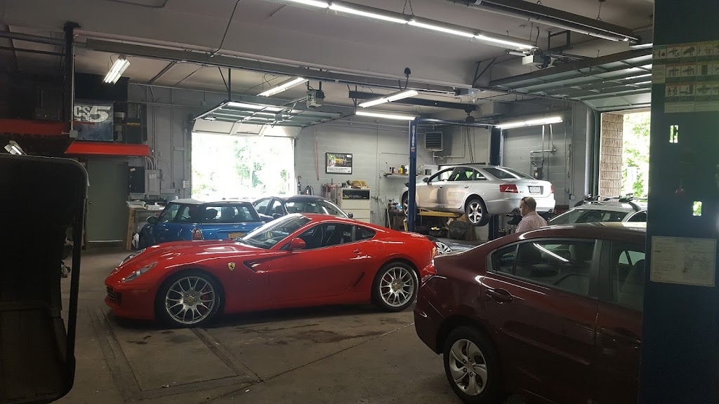 Bronxville Motors | 26 Paxton Ave # 1, Bronxville, NY 10708 | Phone: (914) 793-2577