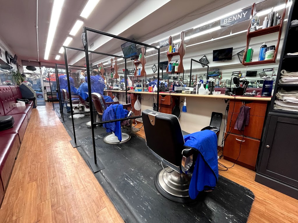 Page Barber Shop | 752 Old Bethpage Rd, Old Bethpage, NY 11804 | Phone: (516) 531-8952