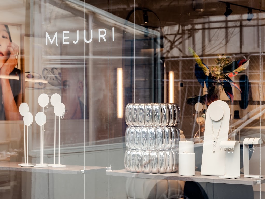 Mejuri | 107 N 6th St, Brooklyn, NY 11249 | Phone: (718) 691-8913