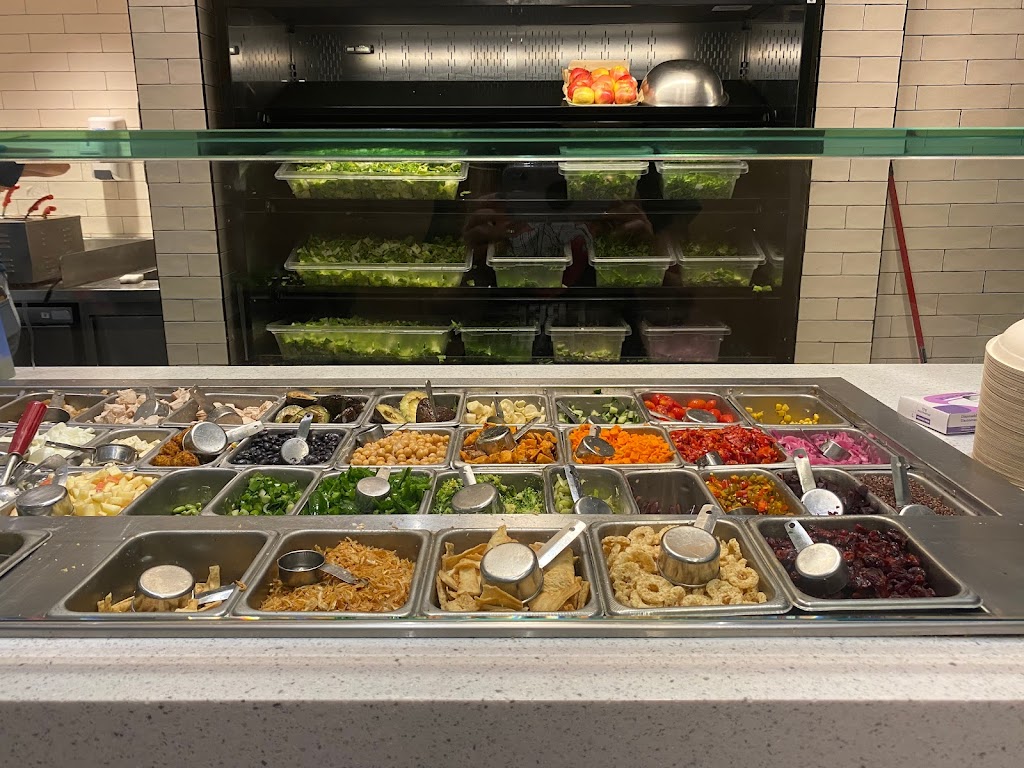 Chopt Creative Salad Co. | 1606 Marcus Ave, New Hyde Park, NY 11040 | Phone: (516) 519-8188