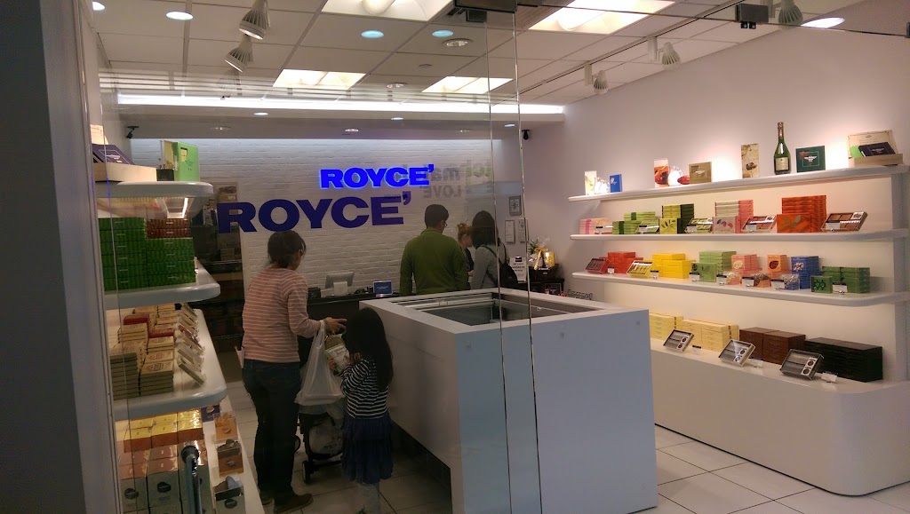 ROYCE Chocolate Edgewater | 595 River Rd Suite 852, Edgewater, NJ 07020 | Phone: (201) 945-5200