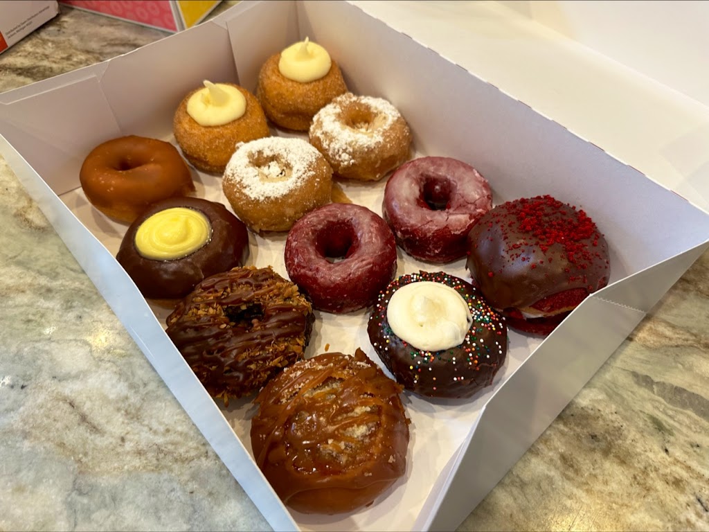 DErcole Donuts | 489 Tappan Rd, Northvale, NJ 07647 | Phone: (201) 768-0360