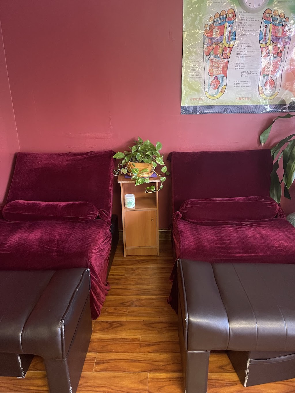 Holly Foot spa | 202-24 45th Ave, Queens, NY 11361 | Phone: (718) 281-1088