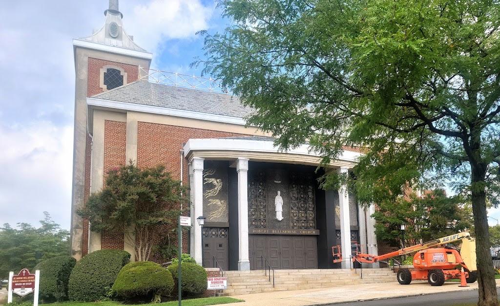 St. Robert Bellarmine Roman Catholic Church 베이사이드 한인 천주 교회 | 56-15 213th St, Queens, NY 11364 | Phone: (718) 229-6465