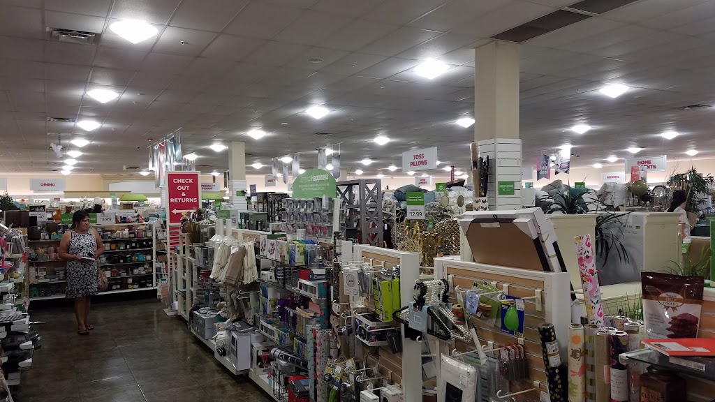 HomeGoods | 75 Old Shore Rd, Port Washington, NY 11050 | Phone: (516) 767-4590