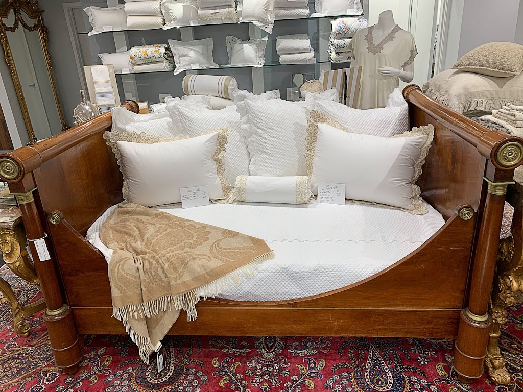 Schweitzer Linen | 1097 Madison Ave, New York, NY 10028 | Phone: (212) 249-8361