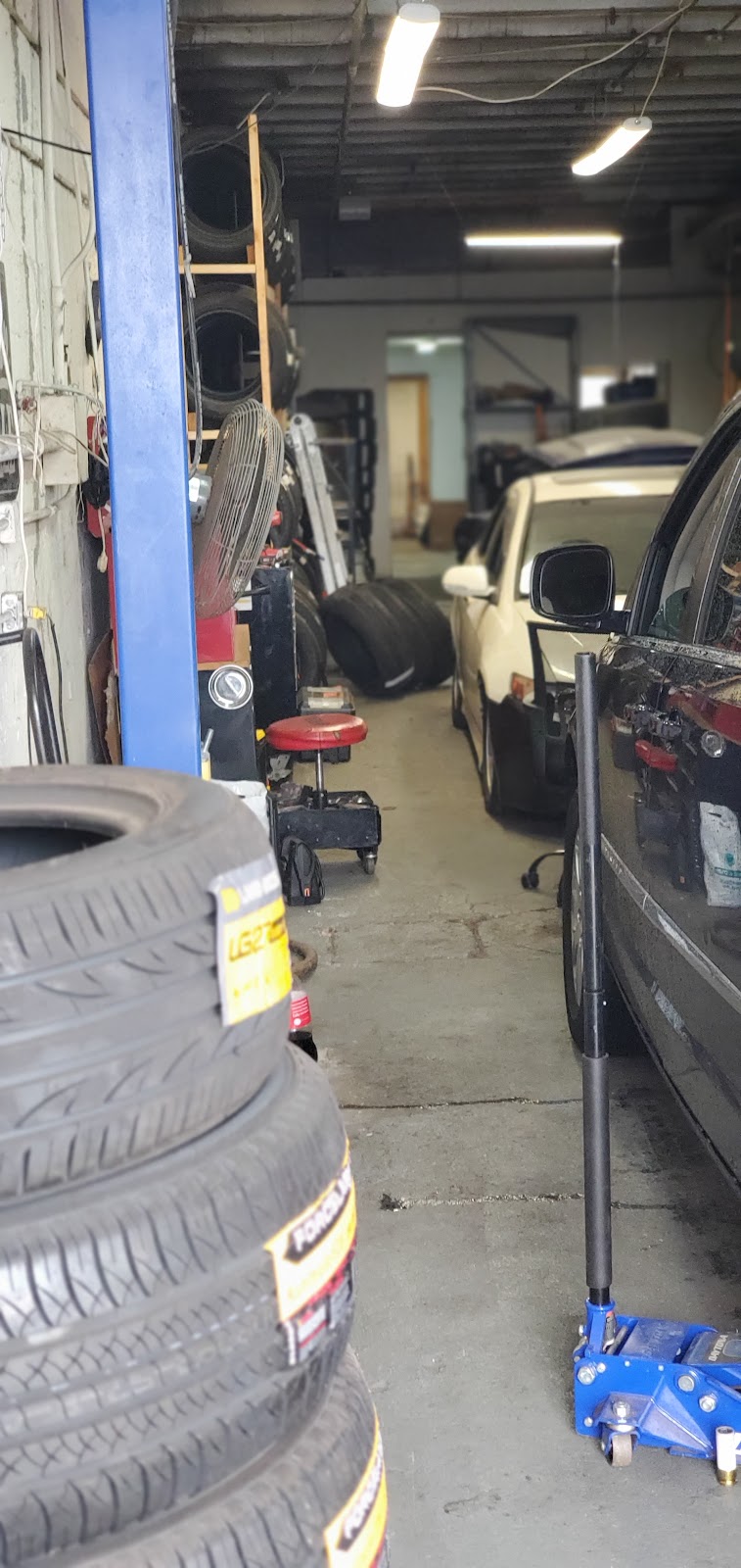 Island park used tires | 4230 Industrial Pl, Island Park, NY 11558 | Phone: (516) 707-1517