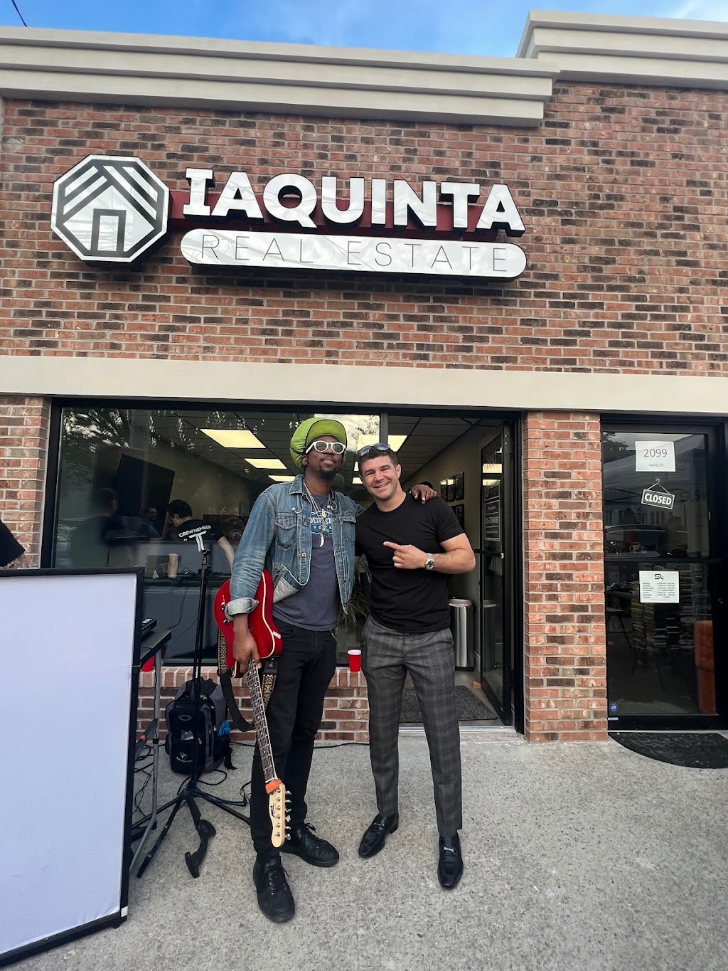 IAQUINTA REAL ESTATE | 2097 Wantagh Ave, Wantagh, NY 11793 | Phone: (516) 713-6458