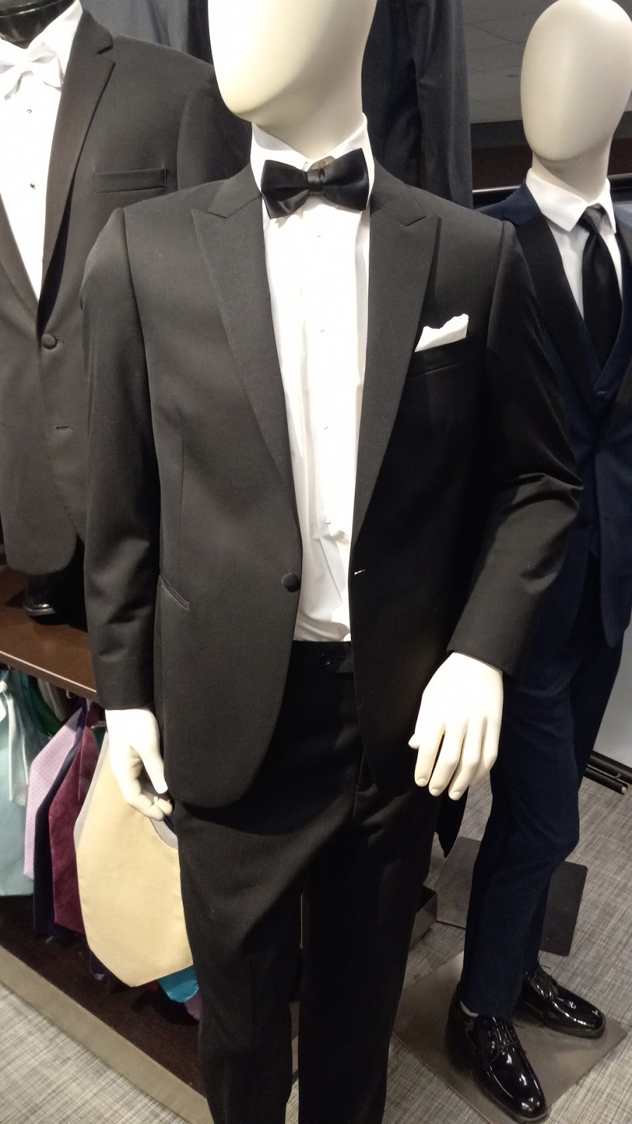 Mens Wearhouse | 731 Central Park Ave, Scarsdale, NY 10583 | Phone: (914) 725-7964