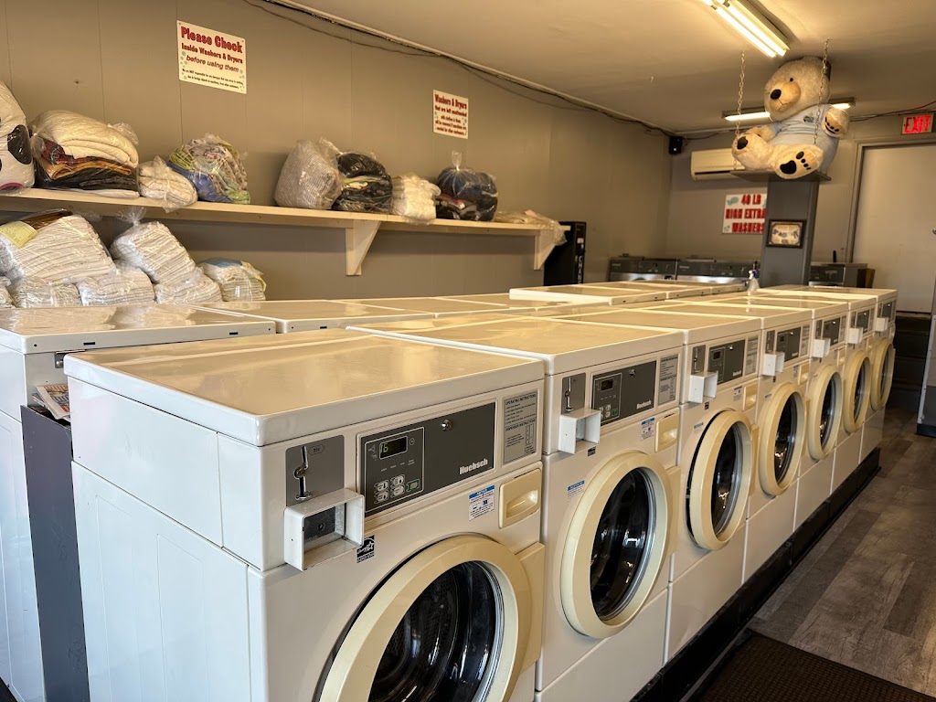 Washing Board Laundromat | 10 S Main St, Pearl River, NY 10965 | Phone: (845) 735-9244