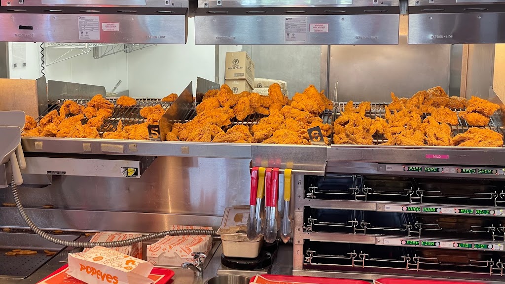 Popeyes Louisiana Kitchen | 1759 Central Park Ave, Yonkers, NY 10710 | Phone: (914) 361-1067