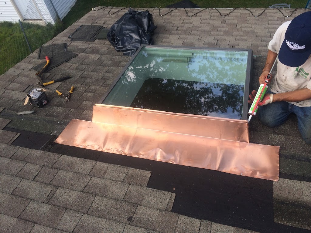 Shamrock contracting ny roofing experts | 62 Grove St, Glenwood Landing, NY 11547 | Phone: (516) 376-8338