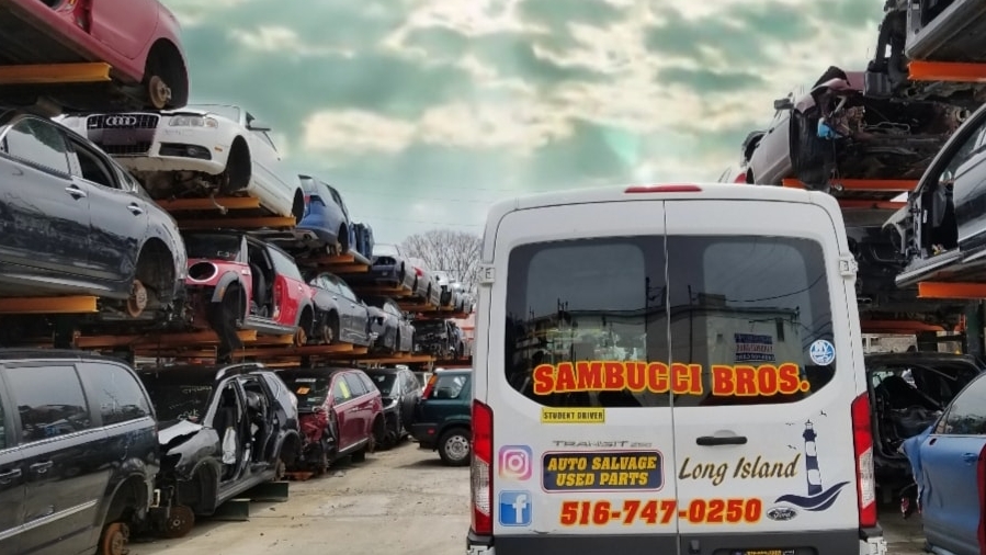 Sambucci Bros Auto Salvage | 1 Denton Ave S, Garden City Park, NY 11040 | Phone: (516) 747-0250