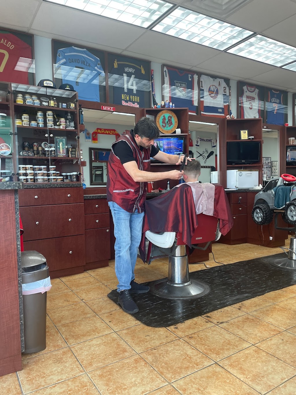 Cool Cutz Barber Shop | 385 Merrick Ave, Merrick, NY 11566 | Phone: (516) 379-1189