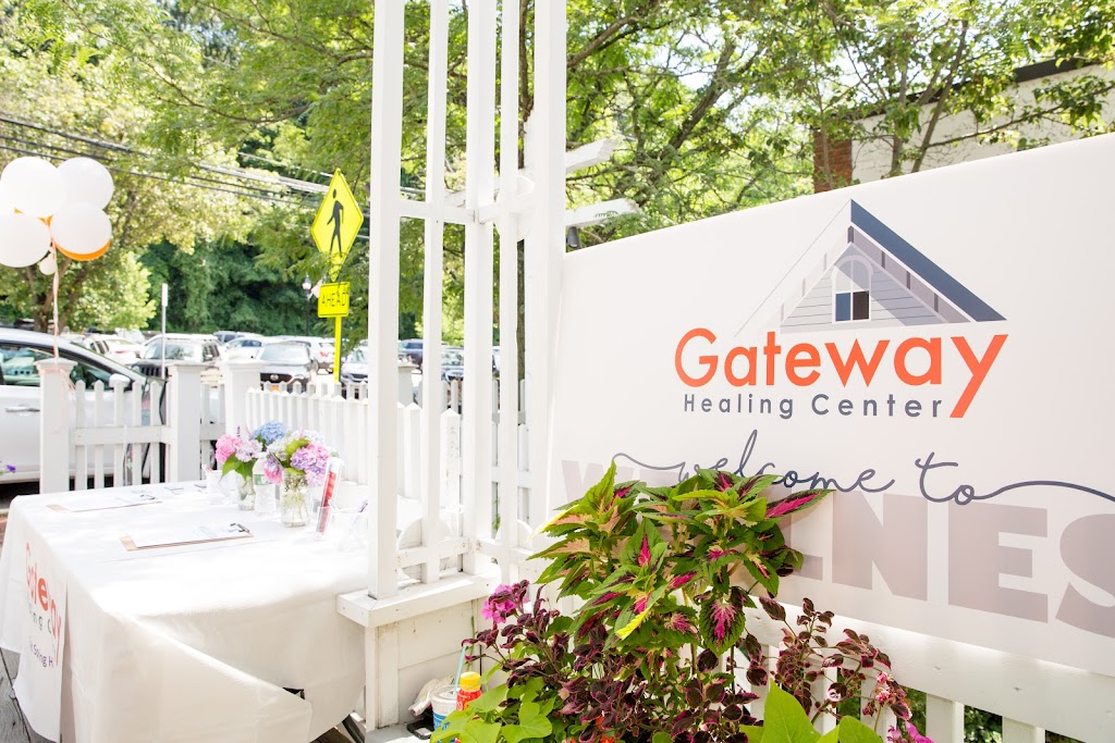 Gateway Healing Center | 117 Main St, Cold Spring Harbor, NY 11724 | Phone: (631) 987-5100