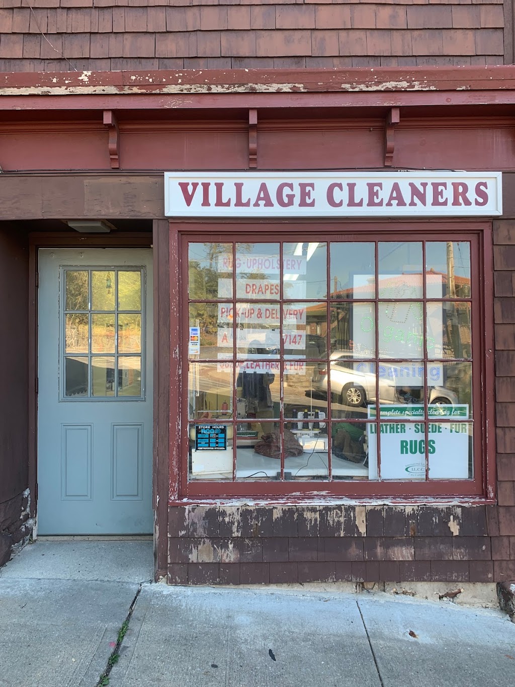 Village Cleaners | 135 Southside Ave, Hastings-On-Hudson, NY 10706 | Phone: (914) 478-7147