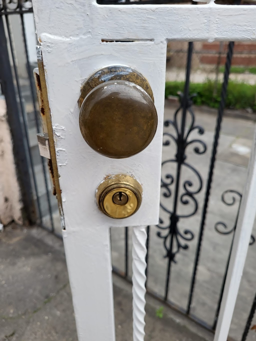 Kew Gardens Locksmith | 137-42 70th Ave, Queens, NY 11367 | Phone: (718) 521-4137