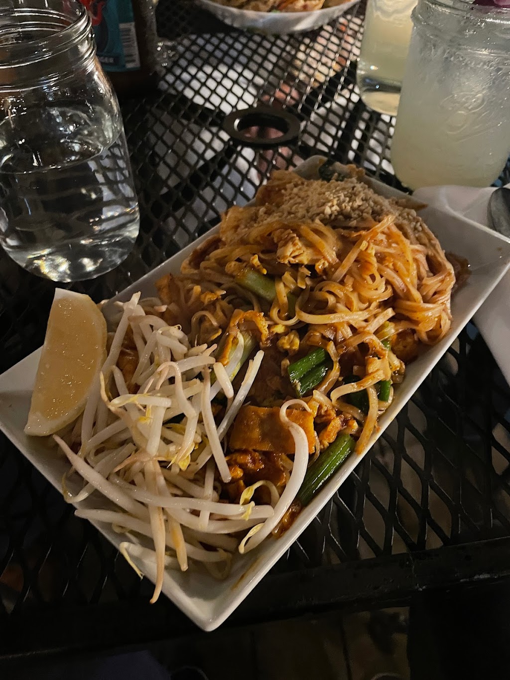 Sambal Thai & Malay | 4 W Main St, Irvington, NY 10533 | Phone: (914) 478-2700