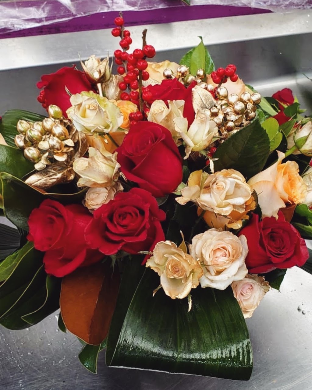 Gardens Flowers INC. | 90-48 170th St, Queens, NY 11432 | Phone: (347) 499-2277