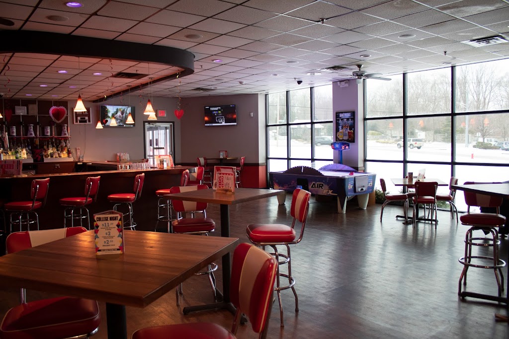 AMF Syosset Lanes | 111 Eileen Way, Syosset, NY 11791 | Phone: (516) 921-7575