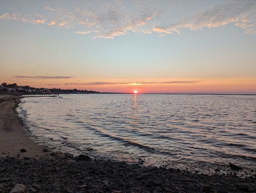 On the Deck | 10 Simon Lake Dr, Atlantic Highlands, NJ 07716 | Phone: (732) 872-1424