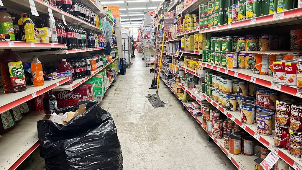 Family Dollar | 861 Park Ave, Brooklyn, NY 11206 | Phone: (718) 637-2936