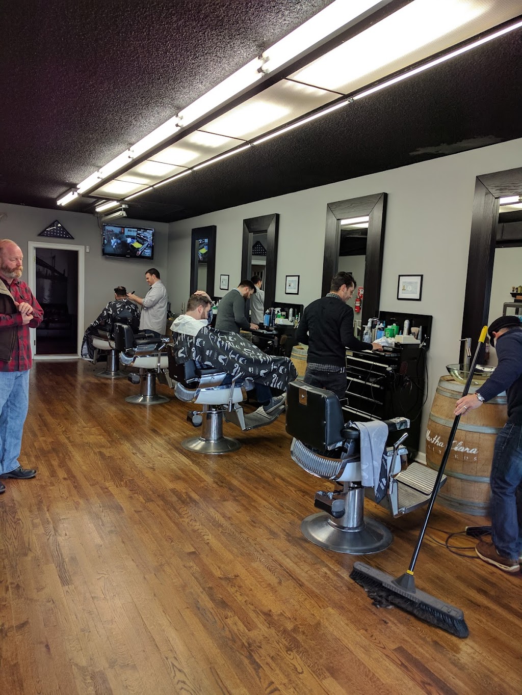 American Gentleman Barber Shop | 351 W Montauk Hwy, Lindenhurst, NY 11757 | Phone: (631) 226-3730