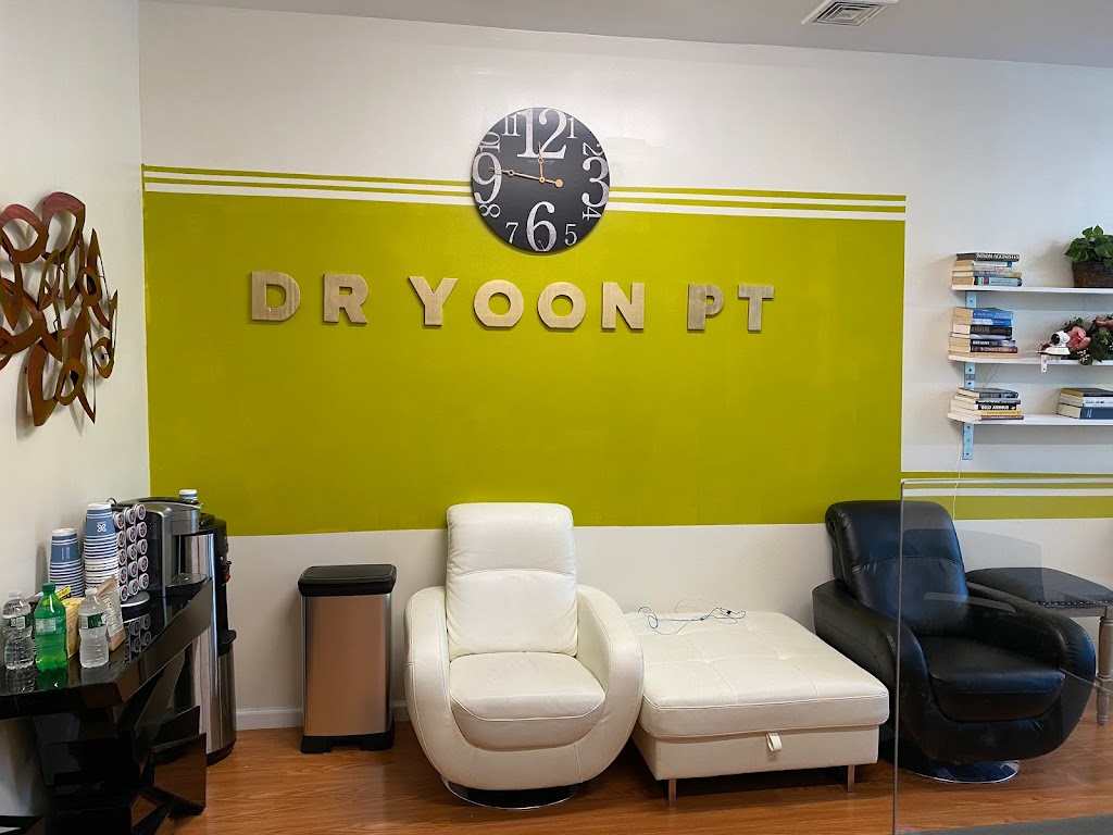 Dr Yoon Physical Therapy 닥터윤 통증병원 | 3239 158th St, Queens, NY 11358 | Phone: (718) 552-5522