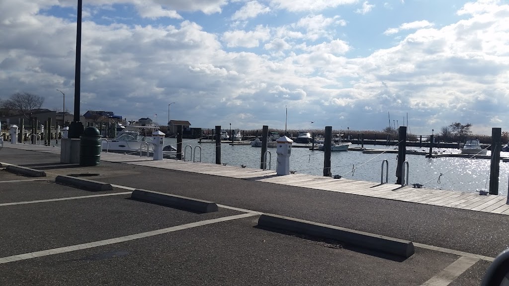 Tanner Park Marina | 123 Baylawn Ave, Copiague, NY 11701 | Phone: (631) 789-4159