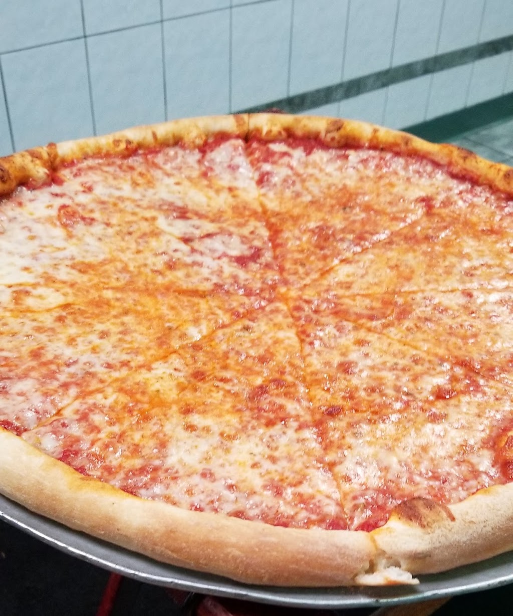 Giovannis Pizza and Restaurant | 5612 Merrick Rd, Massapequa, NY 11758 | Phone: (516) 799-7326