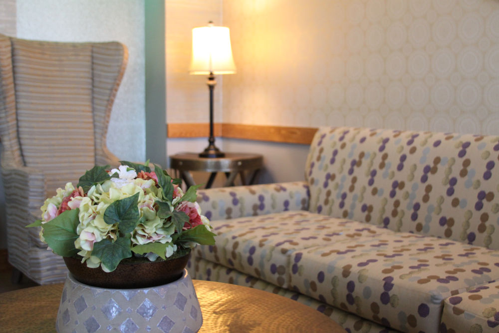 Long Beach Assisted Living | 274 W Broadway, Long Beach, NY 11561 | Phone: (516) 431-1400