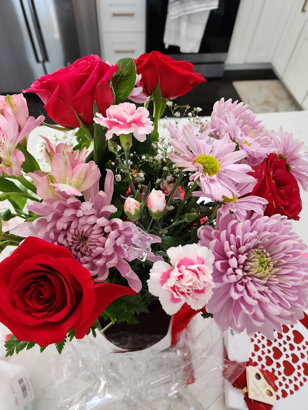 1-800-Flowers Massapequa | 4303 Merrick Rd, Massapequa, NY 11758 | Phone: (516) 799-7748