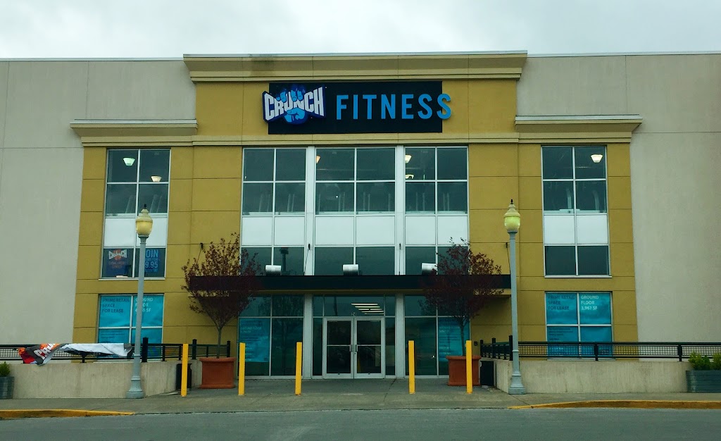 Crunch Fitness - Port Chester | 24 Waterfront Pl, Port Chester, NY 10573 | Phone: (914) 708-1600