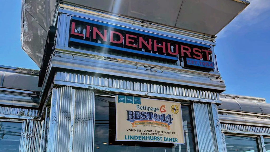 The Lindenhurst Diner | 195 E Montauk Hwy, Lindenhurst, NY 11757 | Phone: (631) 991-8600