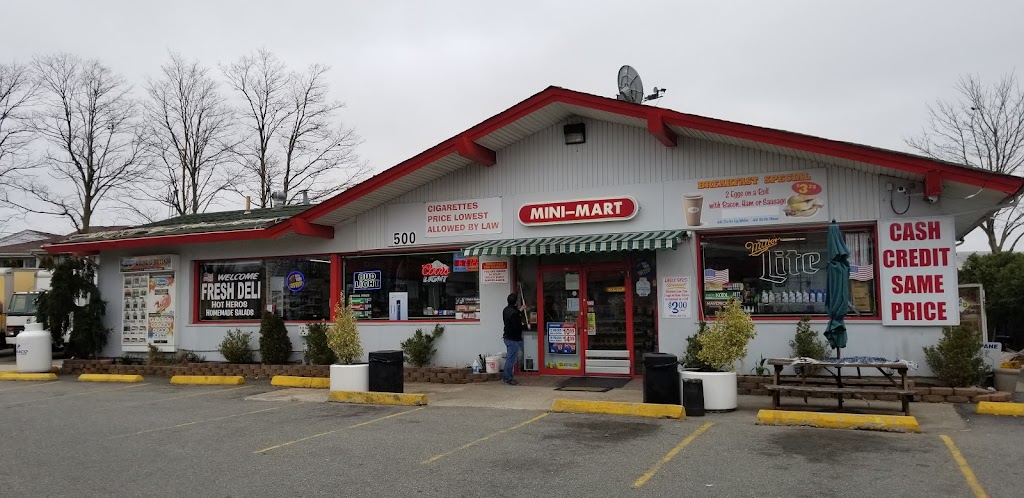 Midland Mini Mart & Gas | 500 NY-109, Lindenhurst, NY 11757 | Phone: (631) 888-4444