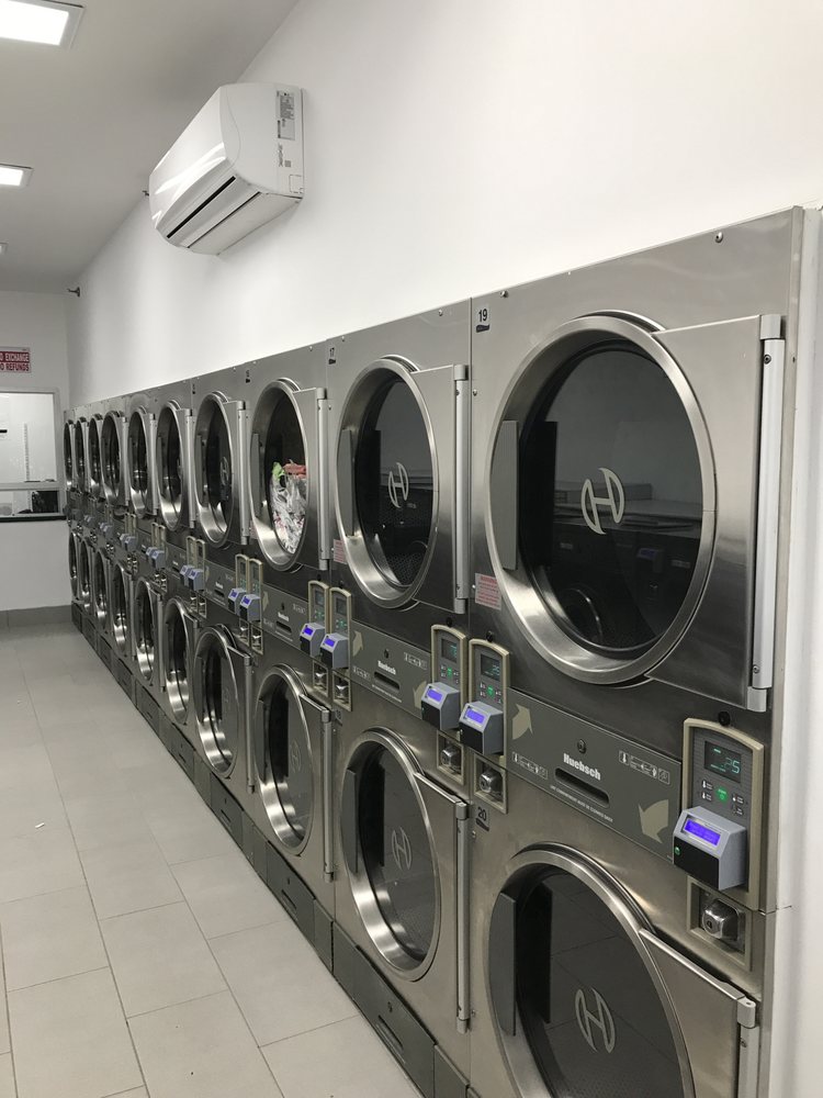 Clean Bubble Laundromat | 275 Nostrand Ave., Brooklyn, NY 11216 | Phone: (347) 955-4444