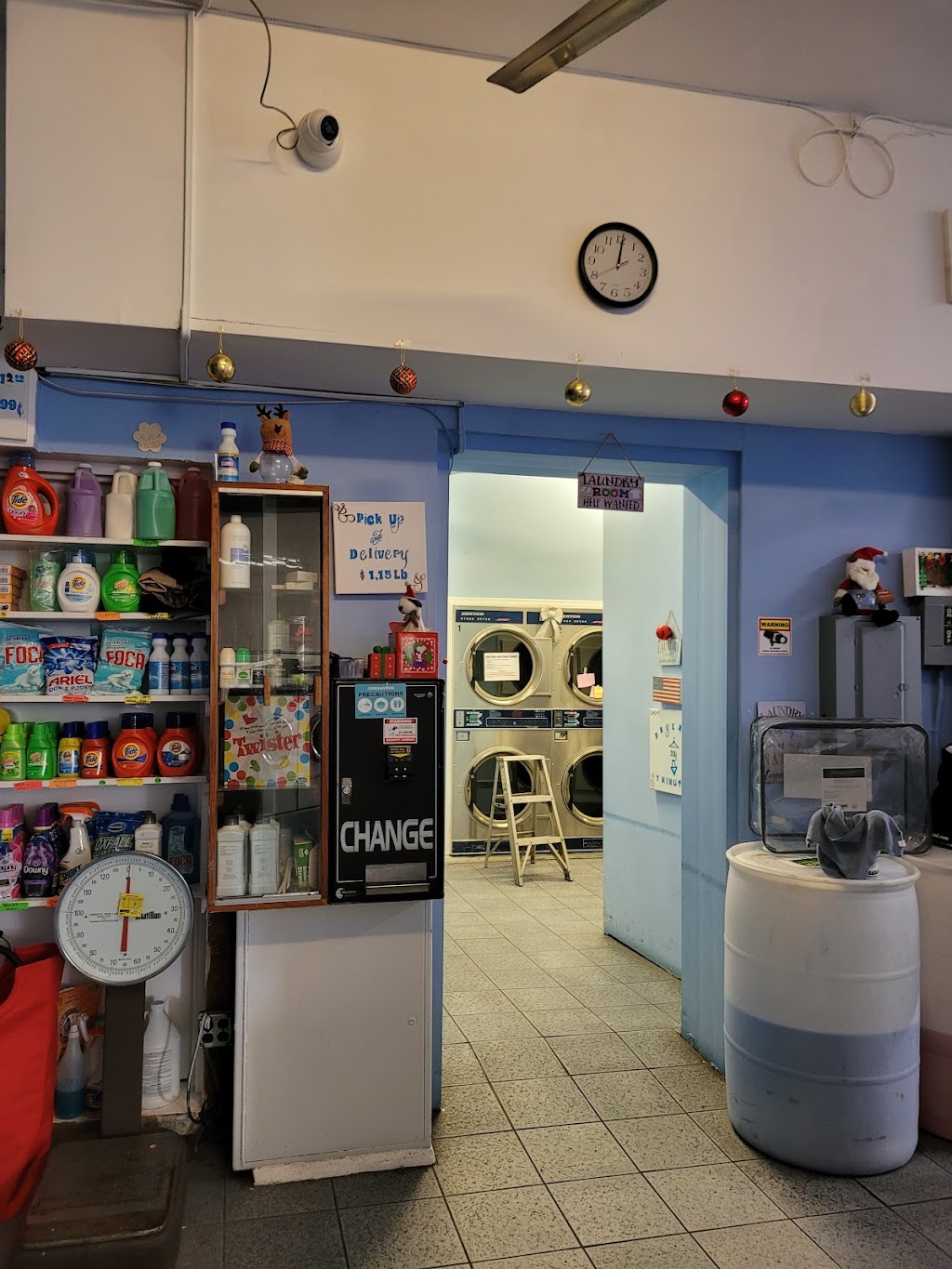 Garden Laundromat | 108-14 Myrtle Ave, Queens, NY 11418 | Phone: (917) 309-4201