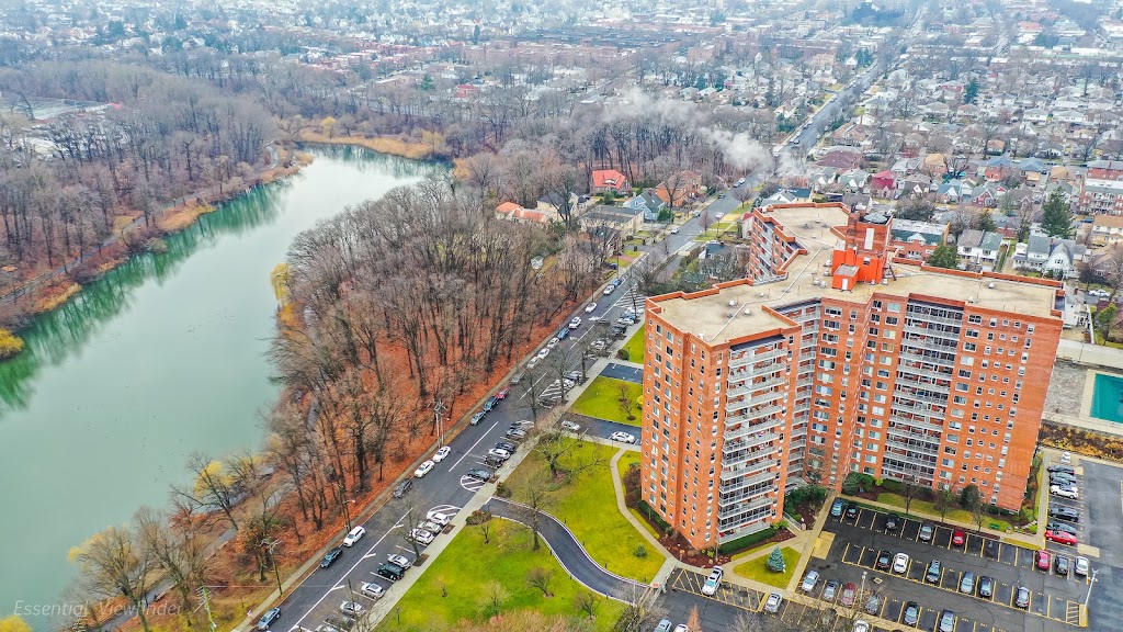 Lakeside Towers Corporation | 22055 46th Ave, Flushing, NY 11361 | Phone: (718) 428-7733