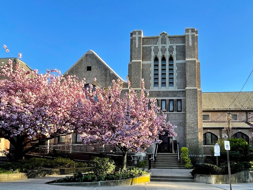 Sea Cliff Village Library | 300 Sea Cliff Ave, Sea Cliff, NY 11579 | Phone: (516) 671-4290