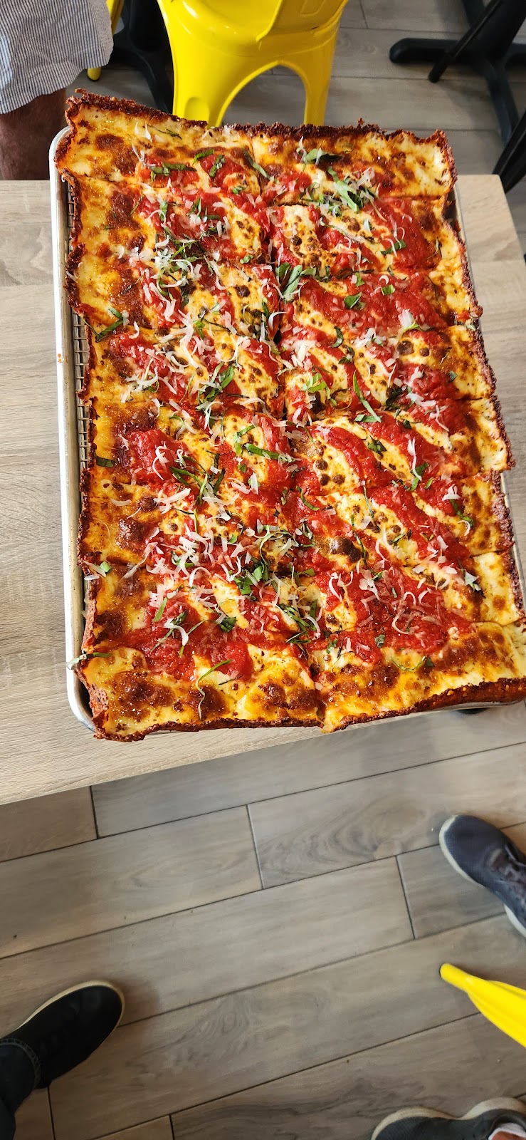 Pizza on the Point | 202-20 Rockaway Point Blvd, Queens, NY 11697 | Phone: (718) 634-0100