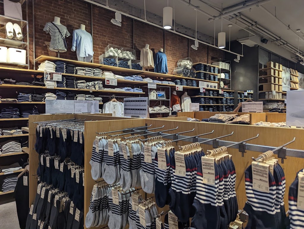 MUJI Cooper Square | 52 Cooper Sq, New York, NY 10003 | Phone: (212) 358-8693