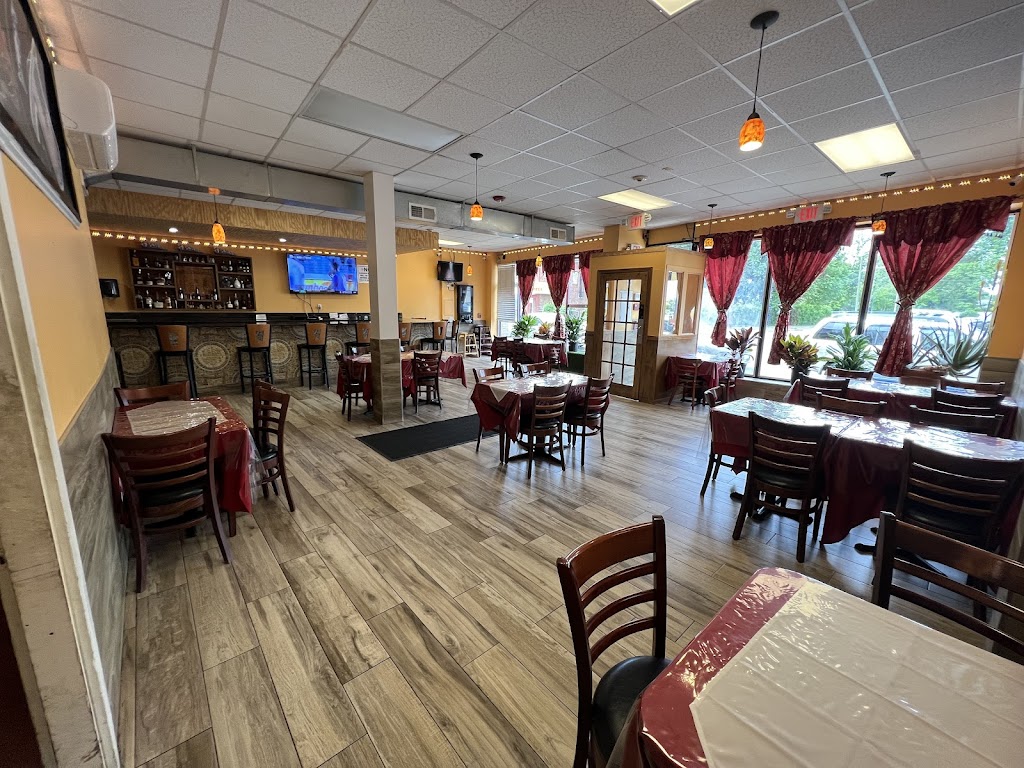 Santana Restaurant | 226 S Franklin St, Hempstead, NY 11550 | Phone: (516) 539-6349