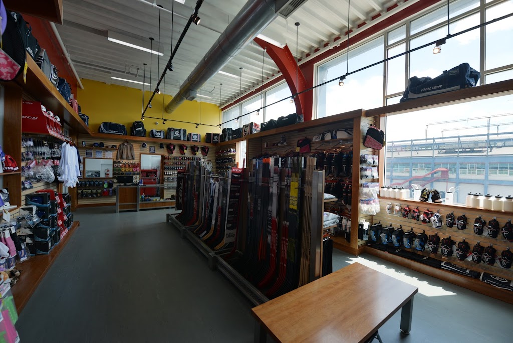 Skaters Edge Pro Shop | 61 Chelsea Piers, New York, NY 10011 | Phone: (212) 336-6123