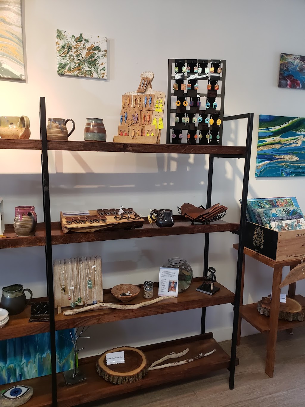 Hive Market and Makers Space | 102 Audrey Ave Apartment 100, Oyster Bay, NY 11771 | Phone: (516) 588-9400